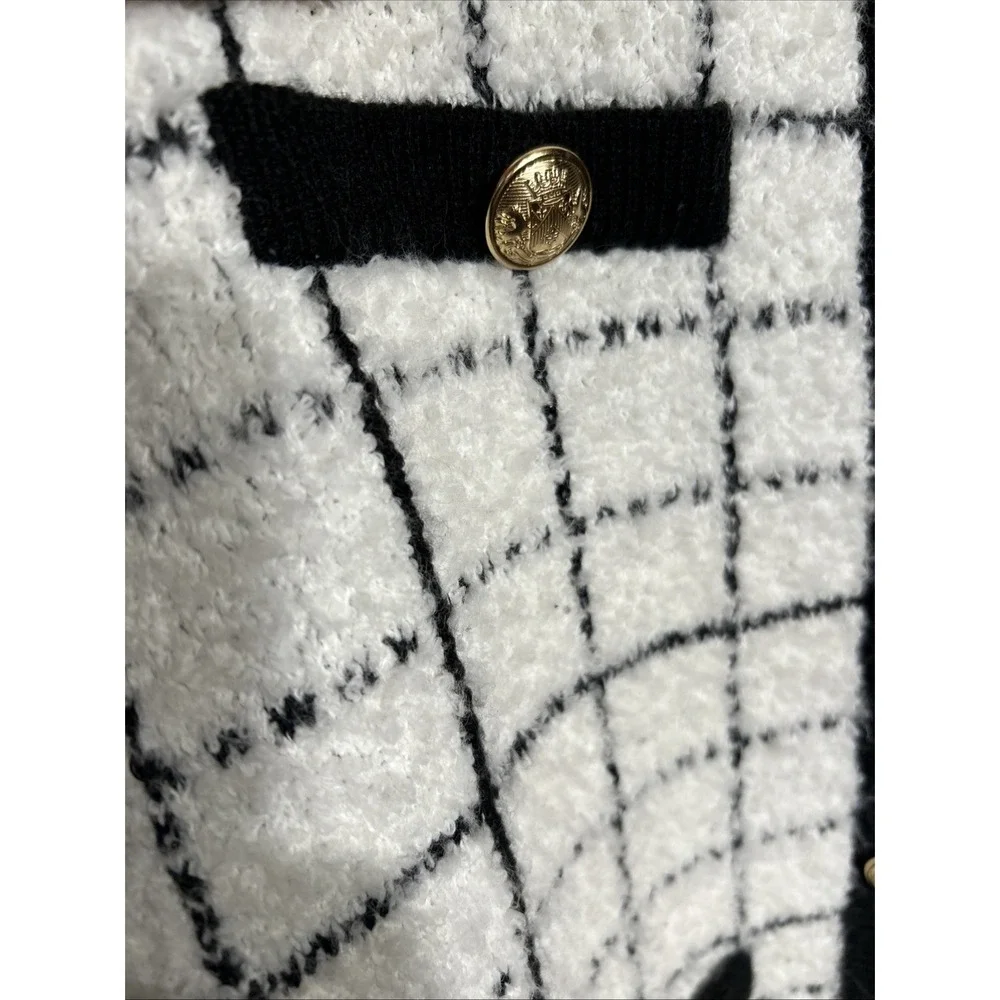 Express plaid novelty